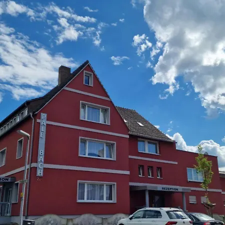 Pale' Bach * 巴特赫尔斯费尔德